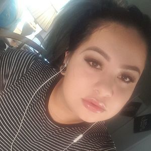 Meet your Posher, Alondra